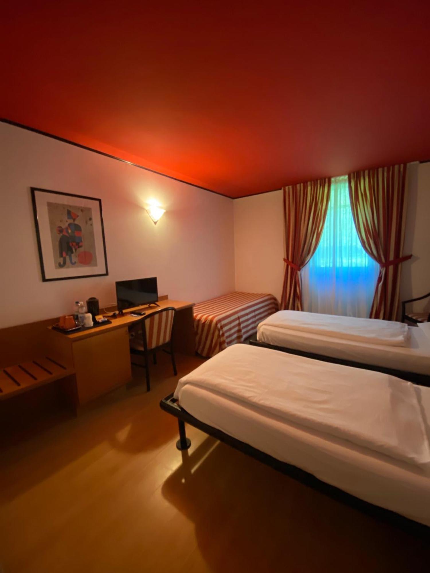Albergo Aprica Garni Eksteriør bilde